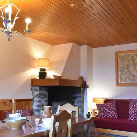 Cozy A Meribel, 6 Pers, Proche Pistes, Commerces Et Navette, Cheminee, Balcon Sud. - Fr-1-180-160 Apartment